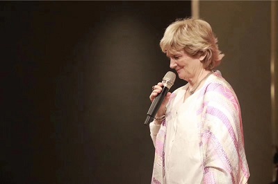 �����ѧУ�й�����ʦ�γ�